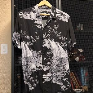 All Saints Medium light shirt; ideal for hot places.